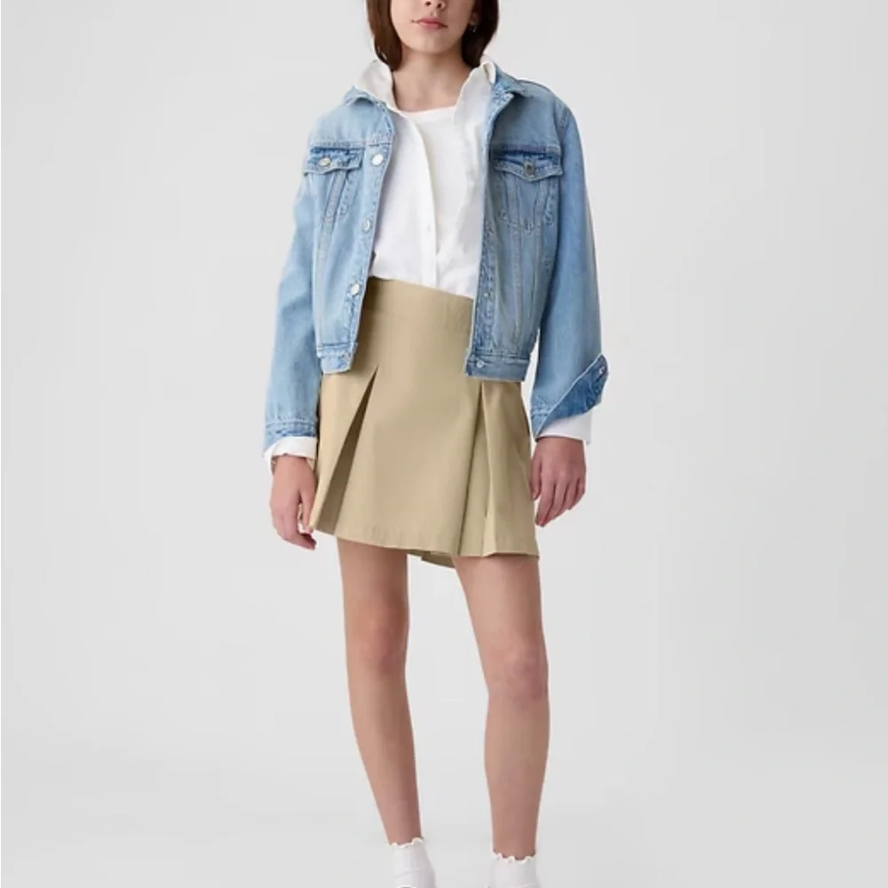 GAP Kids Uniform Pleated Skort Khaki Size 16- Beige mini skort school uniform